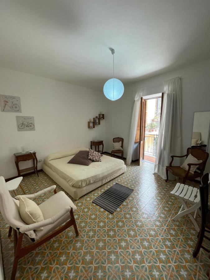 Casa Vacanza Il Timone Шакка Экстерьер фото
